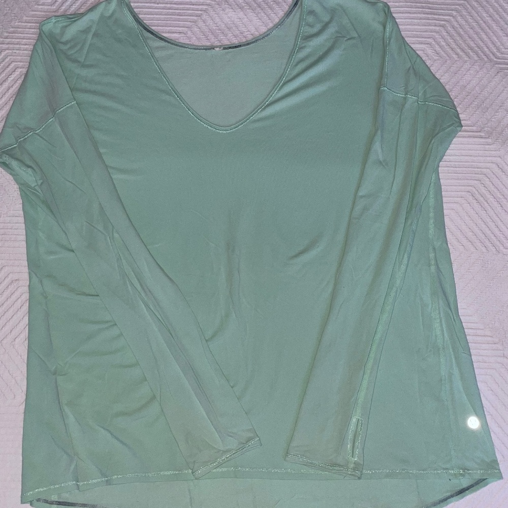 Lululemon Long Sleeve Shirt - Mint